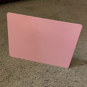 Magnetic pictures frame